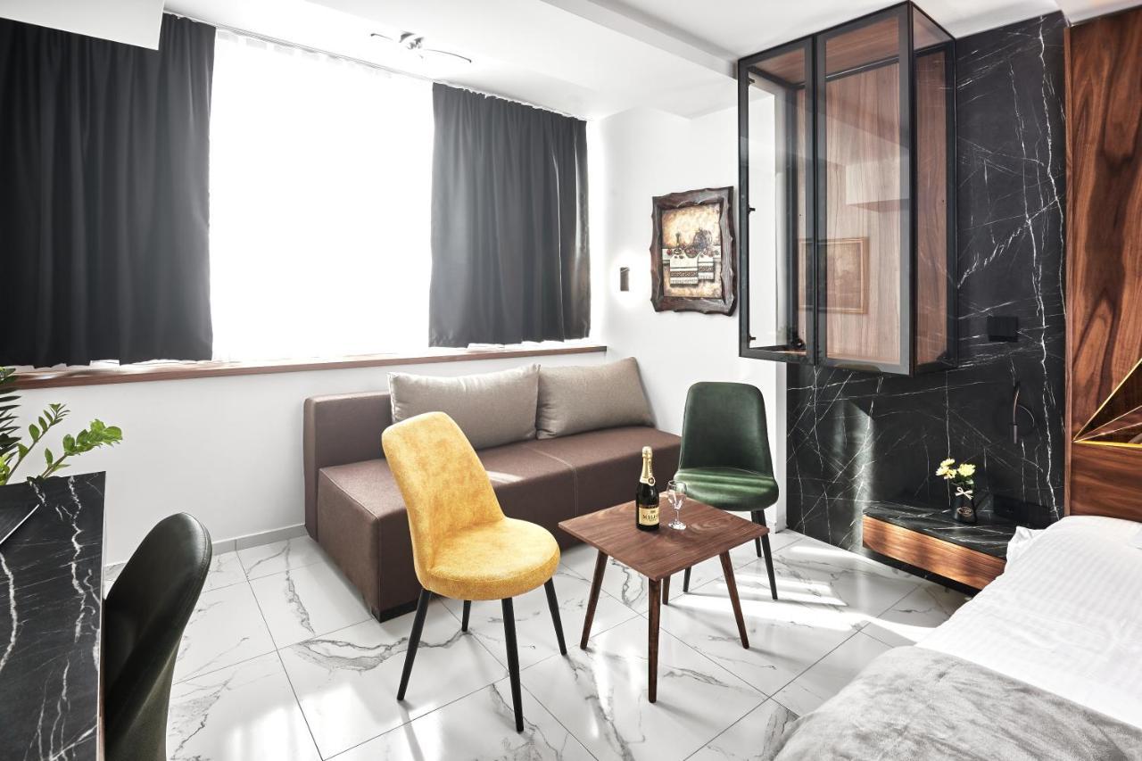 Mim Apartments Skopje Ngoại thất bức ảnh