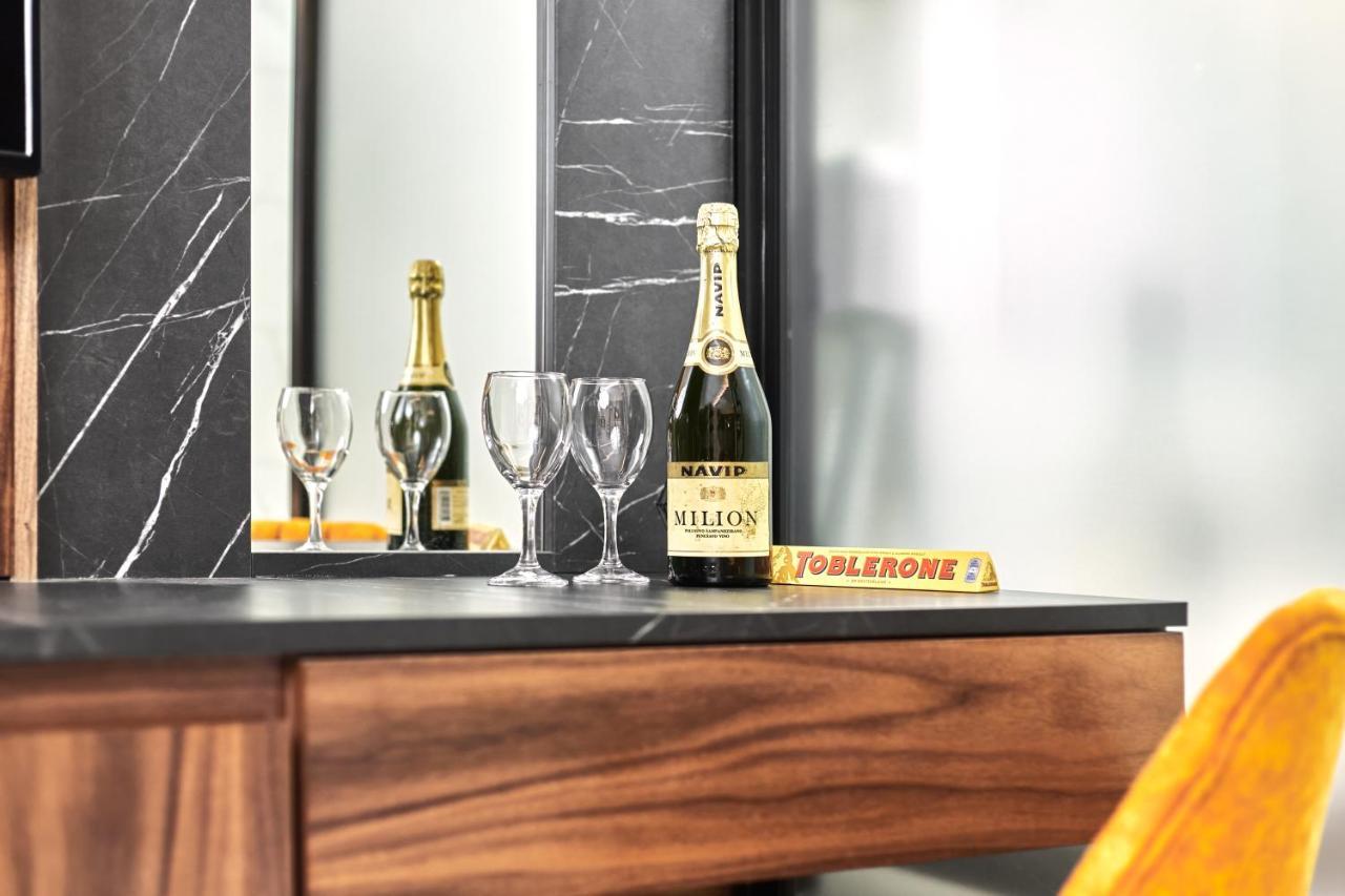 Mim Apartments Skopje Ngoại thất bức ảnh